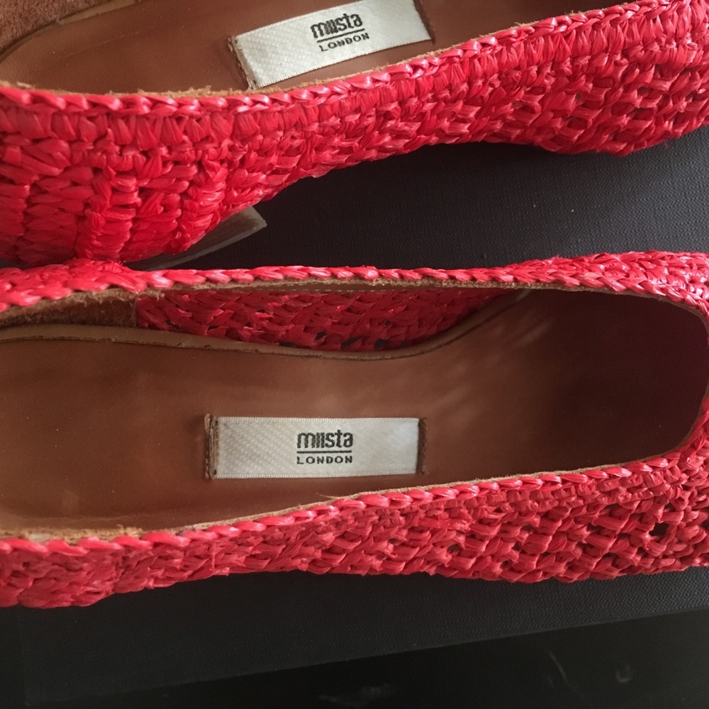 Ruby Raffia Woven Pump - image 3